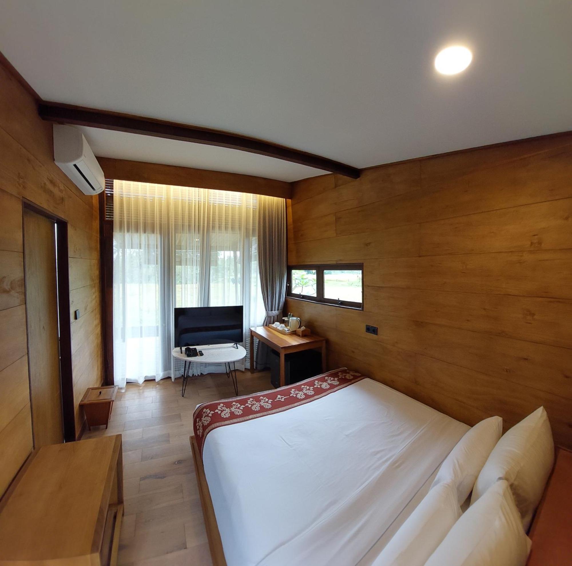 Teras Hotel Ijen Banyuwangi Баньюванги Экстерьер фото